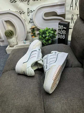 Adidas Beige Gray Low-Top Padded Collar Lifestyle Sneakers 6