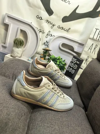 Adidas Beige Gray Retro Handball-Inspired Perforated Toebox Lifestyle Sneakers 9
