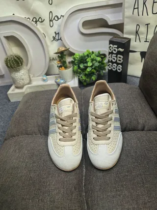 Adidas Beige Gray Retro Handball-Inspired Perforated Toebox Lifestyle Sneakers 10