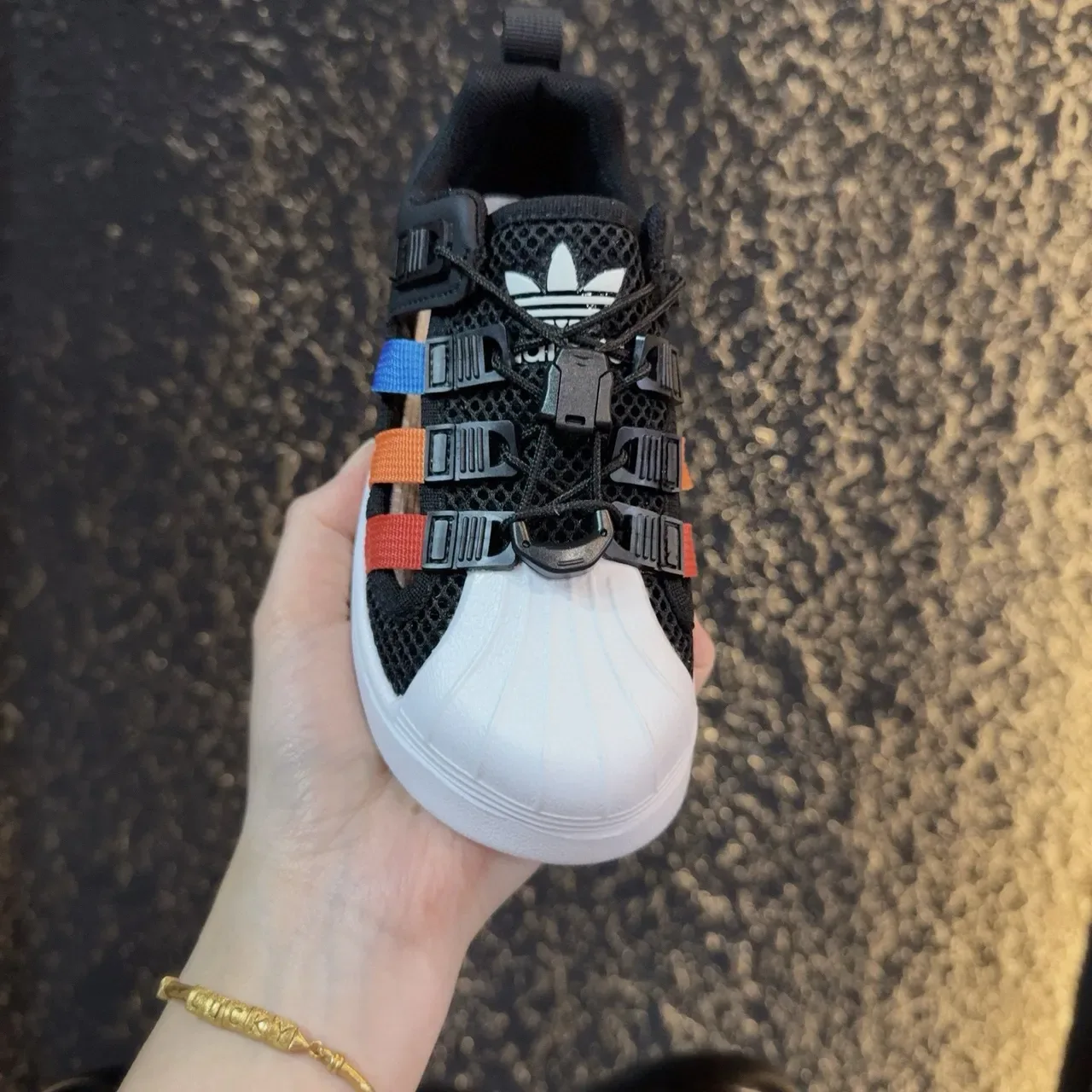 Adidas Beige Multicolor Shell-Toe Laceless Strap Closure Lifestyle Sneakers 12