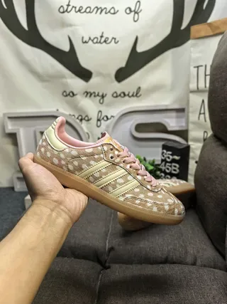 Adidas Beige Pink Polka-Dot Printed Upper Lining And Laces Lifestyle Sneakers 5
