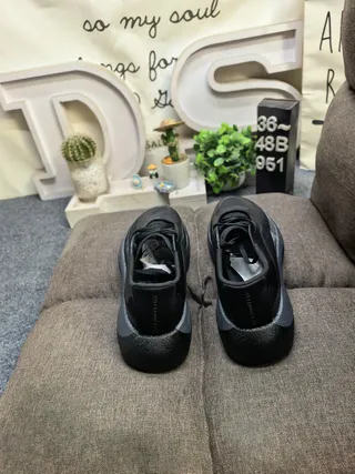 Adidas Black Engineered Mesh Upper Sculpted Monochrome Midsole Lifestyle Sneakers 8