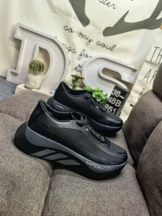 Adidas Black Engineered Mesh Upper Sculpted Monochrome Midsole Lifestyle Sneakers 9