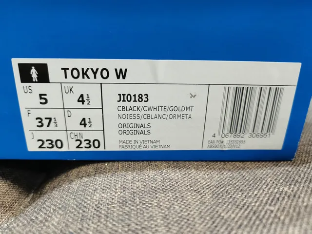 Adidas Black White Canvas Upper Three Stripes Lifestyle Sneakers 2