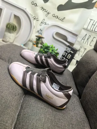 Adidas Black White Laceless Strap Closure Three Stripes Lifestyle Sneakers 17