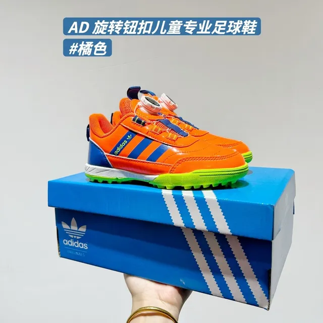 Adidas Noir Blanc Fermeture Rotational Dial Matière Synthétique Patentée Partie Supérieure Chaussures de Football Indoor 3