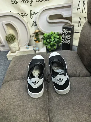 Adidas Black White Slip-On Elasticated Upper Lifestyle Sneakers 8