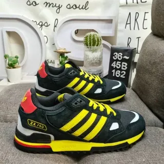 Adidas काली पीली Retro Runner Silhouette सूड और मेश अपर लाइफस्टाइल स्नीकर