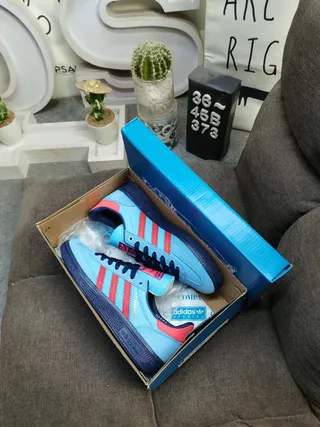 Adidas Blue Red Suede Upper Three-Stripe Side Panel Lifestyle Sneakers 3