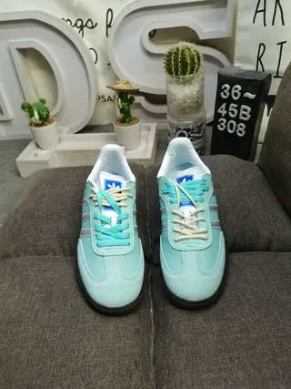Adidas Blue Silver Low-Top Suede-Leather Upper Lifestyle Sneakers 10