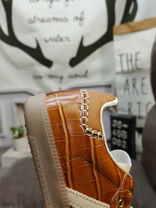 Adidas Brown Beige Crocodile-Embossed Leather Upper Off-White Three Stripes Lifestyle Sneakers 4
