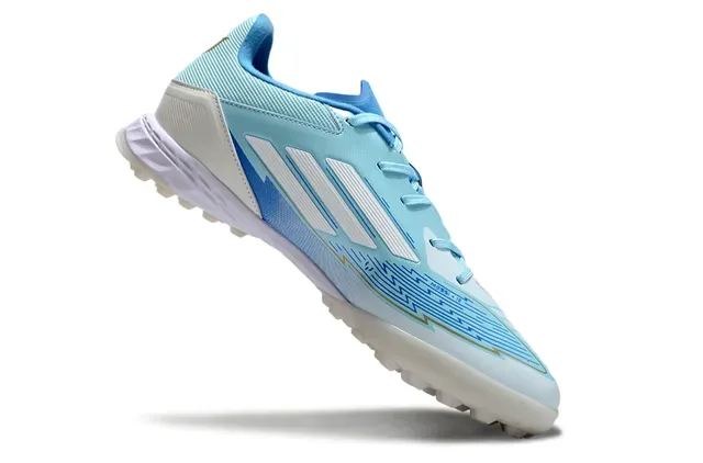 Adidas F50 Chaussures de Football Turf Bleu Clair Blanc 2