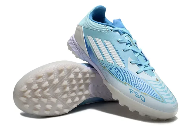 Adidas F50 Chaussures de Football Turf Bleu Clair Blanc 4