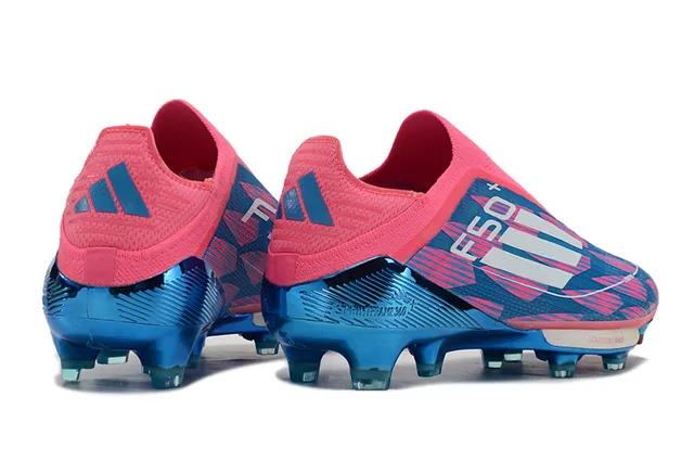 Adidas F50 وردي أزرق كولار جوارب أعلى هندسي أرضية صلبة أحذية كرة القدم 5
