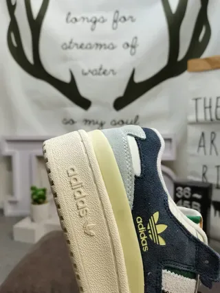 Adidas Forum 84 Low सफेद ग्रे नीला जीवन शैली स्नीकर 3