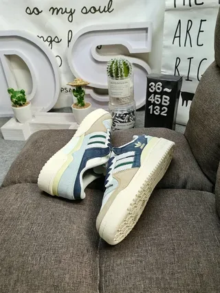 Adidas Forum 84 Low सफेद ग्रे नीला जीवन शैली स्नीकर 6