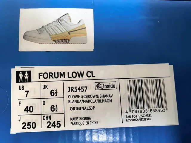 Adidas Forum Low White Gold Disney Collaboration Lifestyle Sneakers 2
