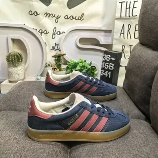 Adidas Gazelle नेवी एंड रोज सूड लाइफस्टाइल स्नीकर