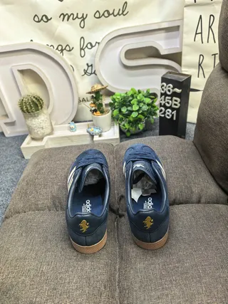 Adidas Gazelle Navy Gold Suede Upper Three-Stripe Side Panel Lifestyle Sneakers 8
