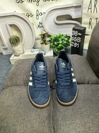 Adidas Gazelle Navy Gold Suede Upper Three-Stripe Side Panel Lifestyle Sneakers 10