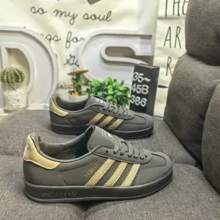 Adidas Gazelle जलपई हरा और सोने का लाइफस्टाइल स्नीकर