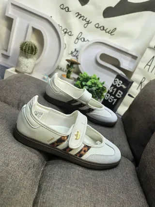 Adidas Gold White Metallic Upper Three-Stripe Side Panel Lifestyle Sneakers 9