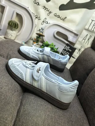 Adidas Gray Beige Low-Top Three-Stripe Side Panel Lifestyle Sneakers 7