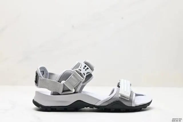 Adidas Gray Black Multi-Strap Adjustable Buckle Closure Casual Sandals 9