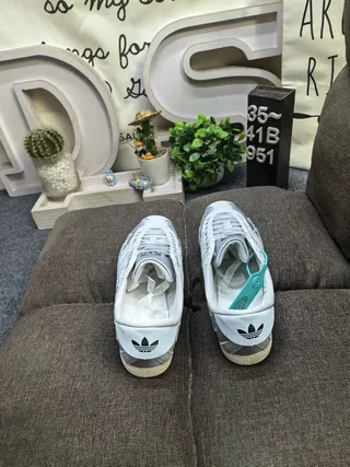 Adidas Gray White Metallic Silver Upper Embroidered Bow Details Lifestyle Sneakers 8