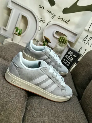 Adidas Gray White Suede Upper Three-Stripe Side Panel Lifestyle Sneakers 9