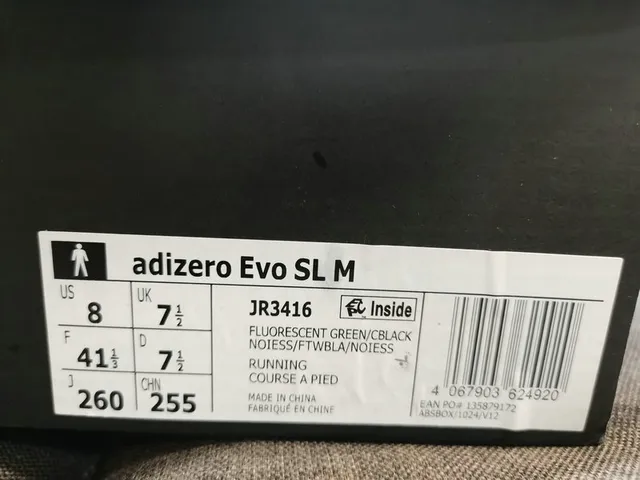 Adidas 绿色 黑色 霓虹黄 网面鞋面 三条纹 侧边品牌 生活方式运动鞋 2