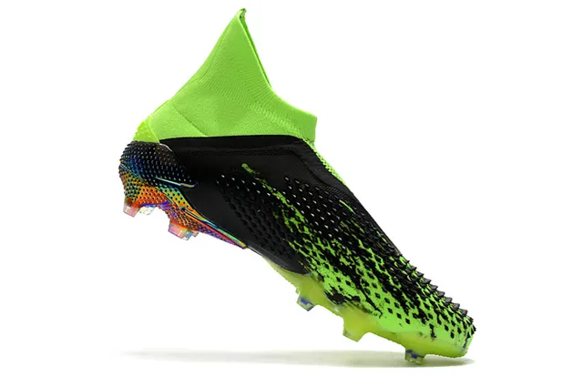 Adidas Chaussures de football Vert Noir avec Upper en Knit de type chaussette, Cage Asymétrique TPU en terrain ferme 4