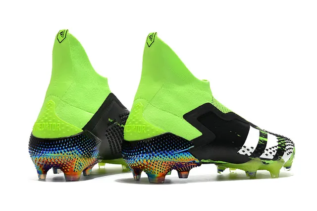 Adidas Chaussures de football Vert Noir avec Upper en Knit de type chaussette, Cage Asymétrique TPU en terrain ferme 8