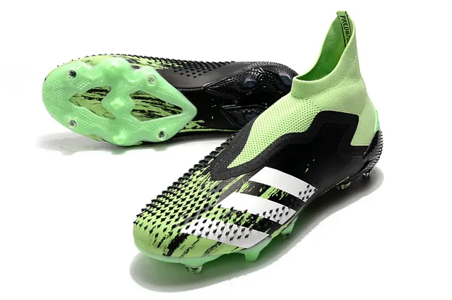 Adidas Chaussures de football Vert Noir avec Upper en Knit de type chaussette, Cage Asymétrique TPU en terrain ferme 13