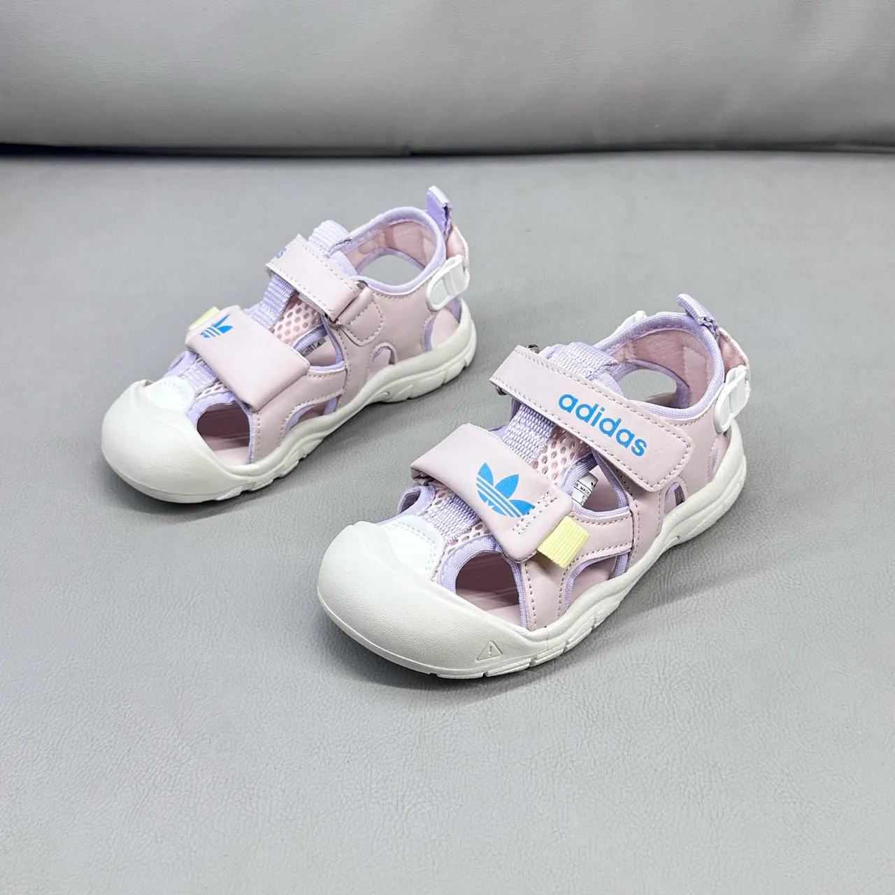 Adidas Enfants Sandales Casual Rose Multi-Strap Velcro 6