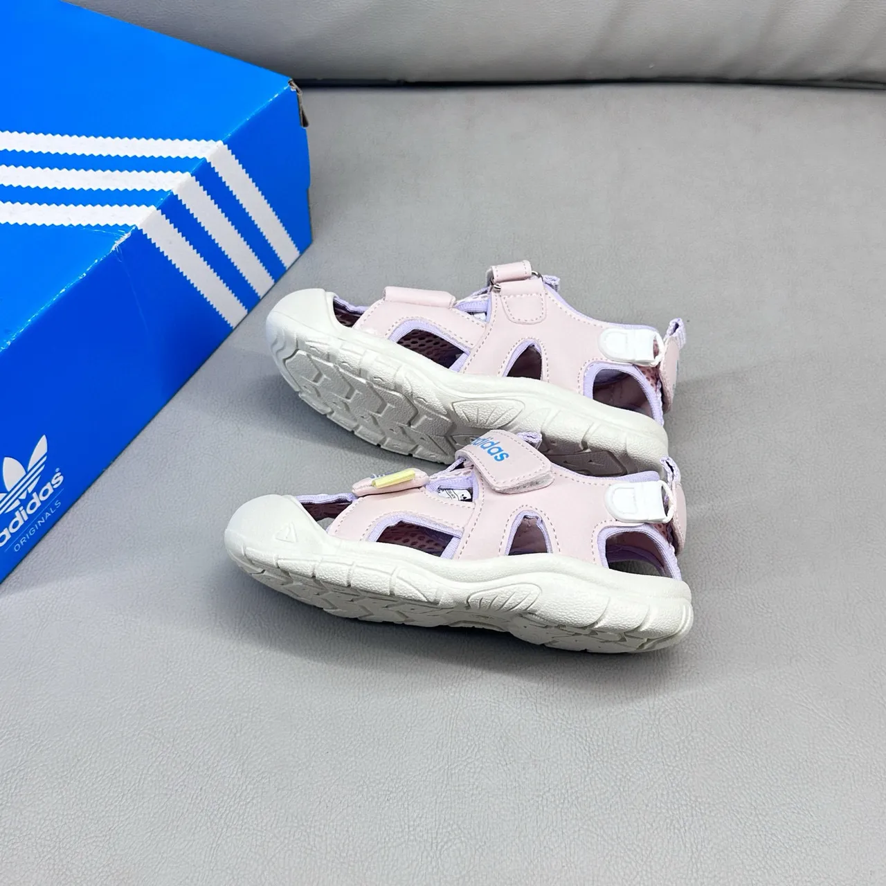 Adidas Enfants Sandales Casual Rose Multi-Strap Velcro 7