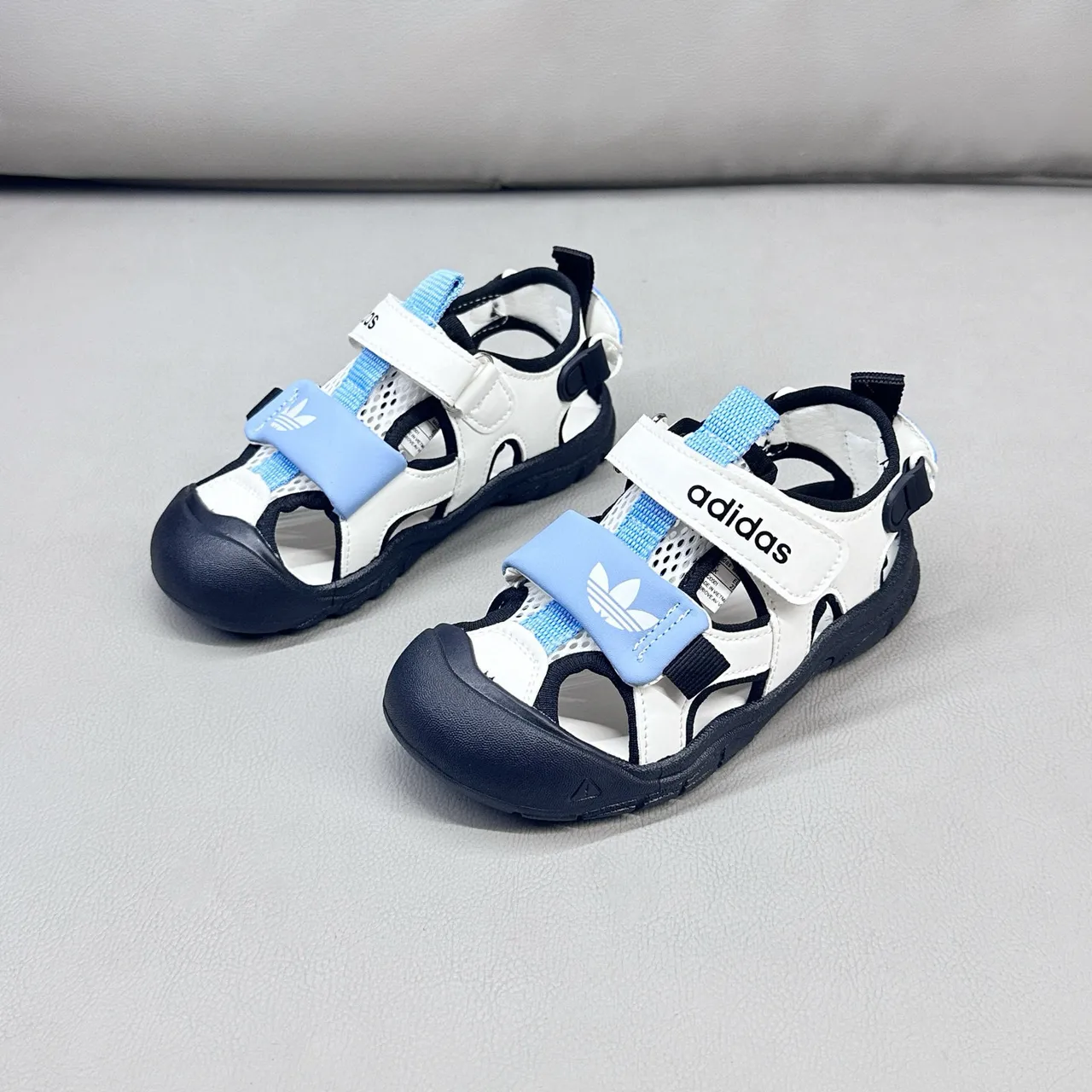 Adidas Enfants Sandales Casual Rose Multi-Strap Velcro 19