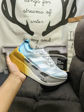 Adidas Lightstrike Pro Blanco Azul Esculpido Mediasuela Gradiente Amarillo Suela Zapatillas de correr 5