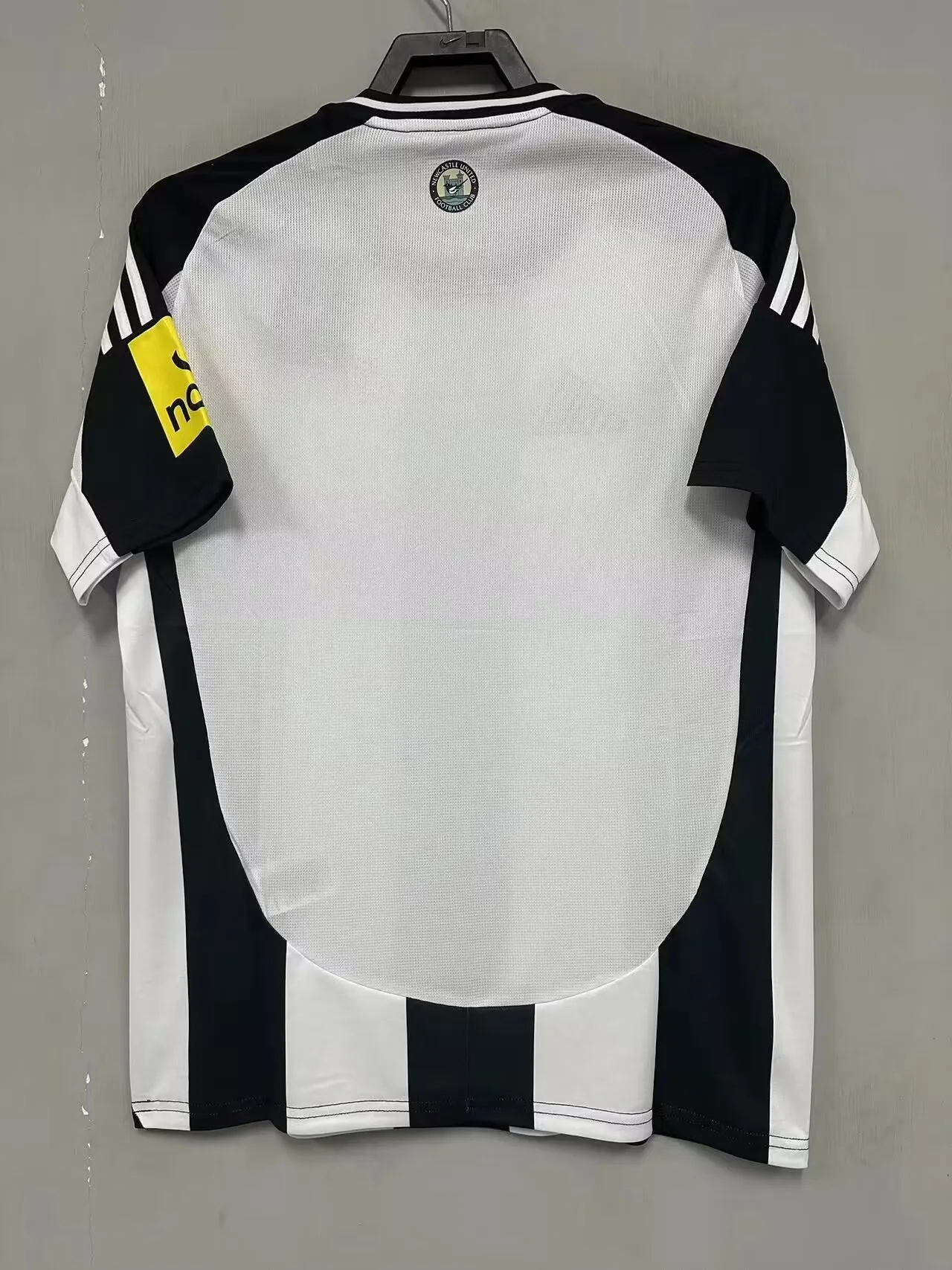 Adidas Newcastle United Maillot de Football Rayé Noir et Blanc 3