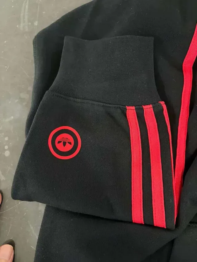 Adidas Originals Pixel Trefoil Black and Red Full-Zip Hoodie 4