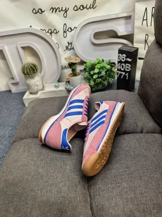 Adidas Pink Blue Retro Runner Suede-and-Textile Upper Lifestyle Sneakers 5