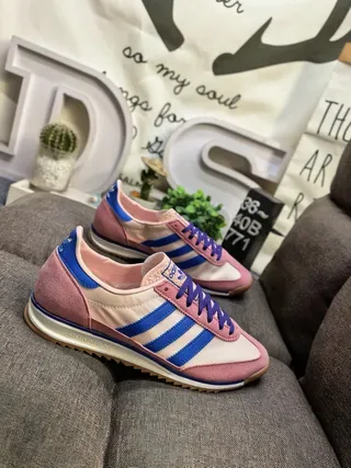Adidas Pink Blue Retro Runner Suede-and-Textile Upper Lifestyle Sneakers 8