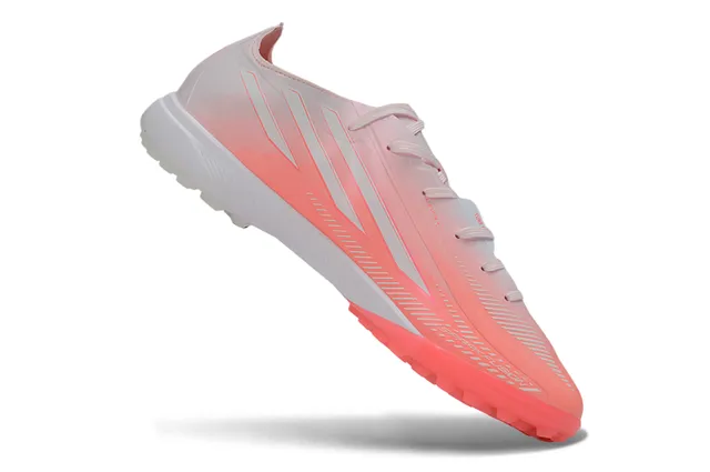 Adidas Chaussures de Football Turf encolure basse upper synthétique colorway dégradé rose blanc 2