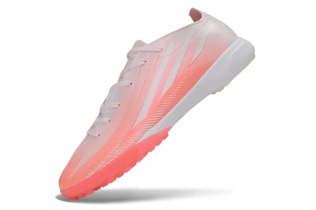 Adidas Chaussures de Football Turf encolure basse upper synthétique colorway dégradé rose blanc 3