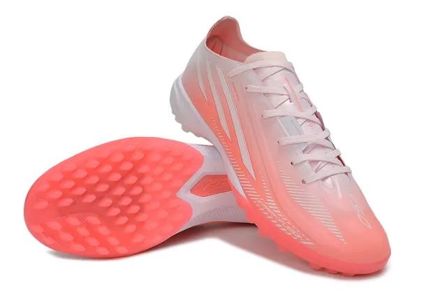 Adidas Chaussures de Football Turf encolure basse upper synthétique colorway dégradé rose blanc 4