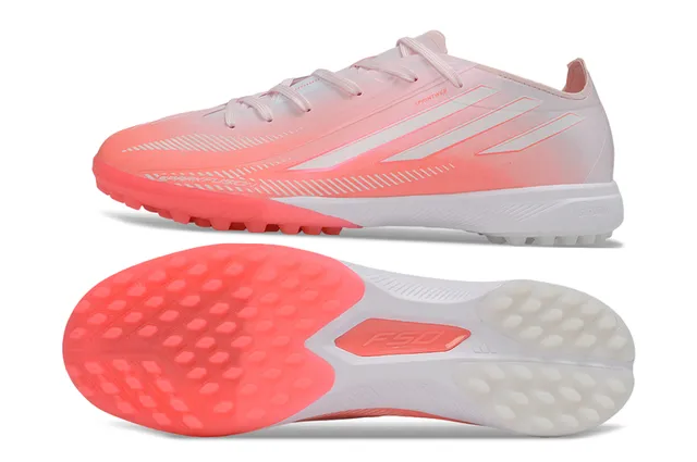 Adidas Chaussures de Football Turf encolure basse upper synthétique colorway dégradé rose blanc 6