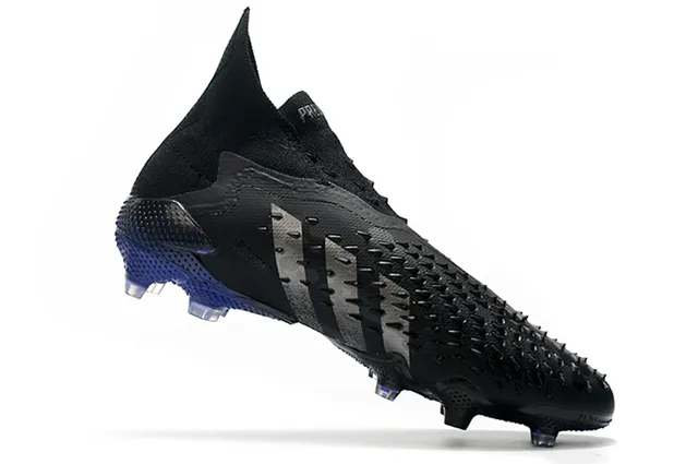 Adidas Predator Tênis de Futebol Preto Azul Texturizado Cage na ponta do pé Colar de Meia Campo Firme 3