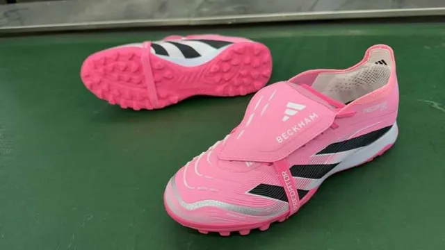 Adidas Predator Pink Black Low-Cut Shoe Colorblock Turf Soccer Shoes 8