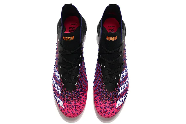 Adidas Predator 粉紫 高切袜套领 硬地足球鞋 2