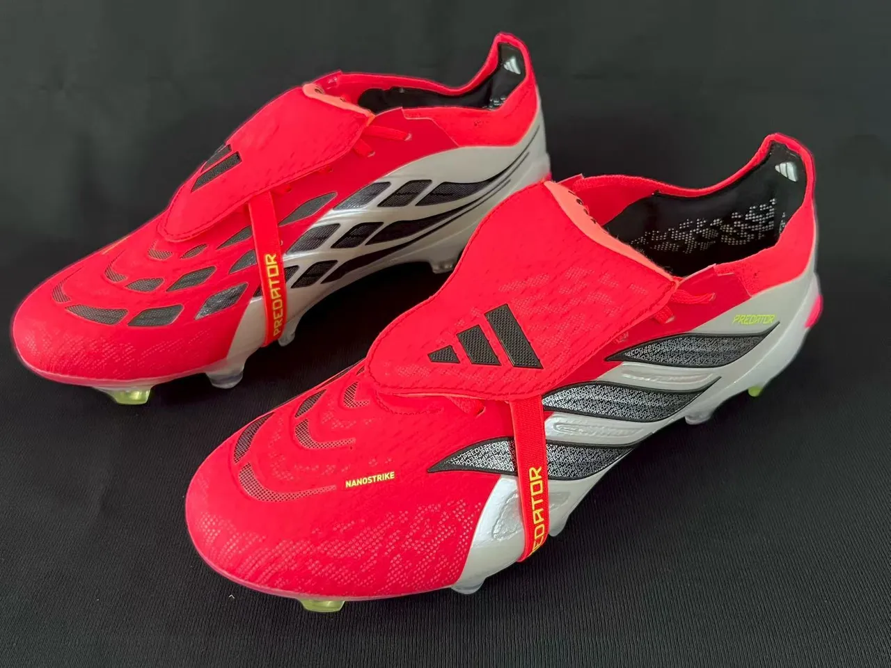 Adidas Predator Red White Blade-Style Overlays Lace Lock Strap Firm-Ground Soccer Shoes 3